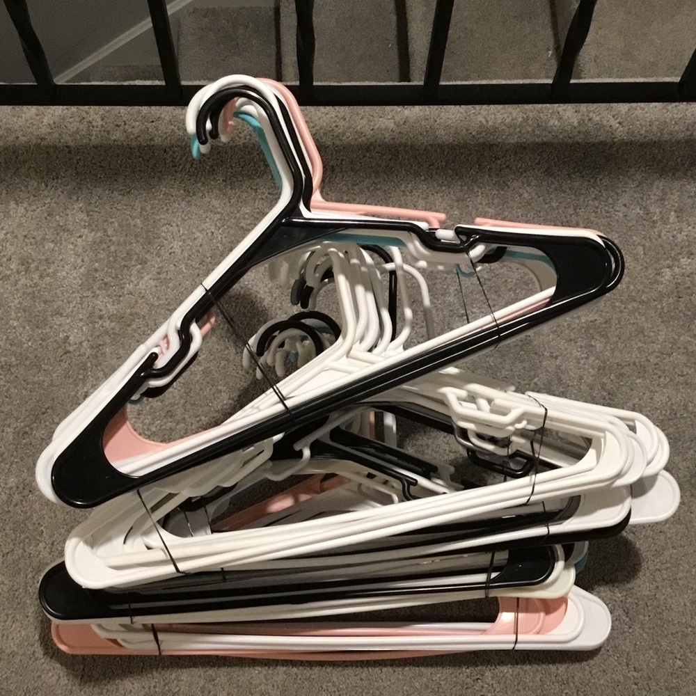10pack of adult hangers